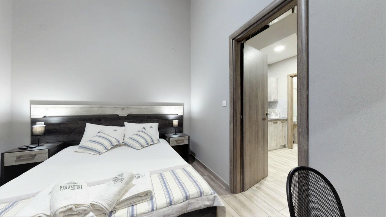 ניקיטי Paramithi Luxury Apartments מראה חיצוני תמונה