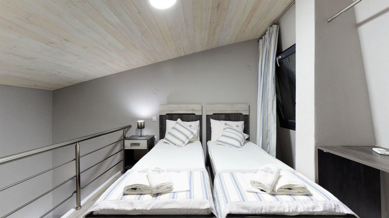 ניקיטי Paramithi Luxury Apartments מראה חיצוני תמונה