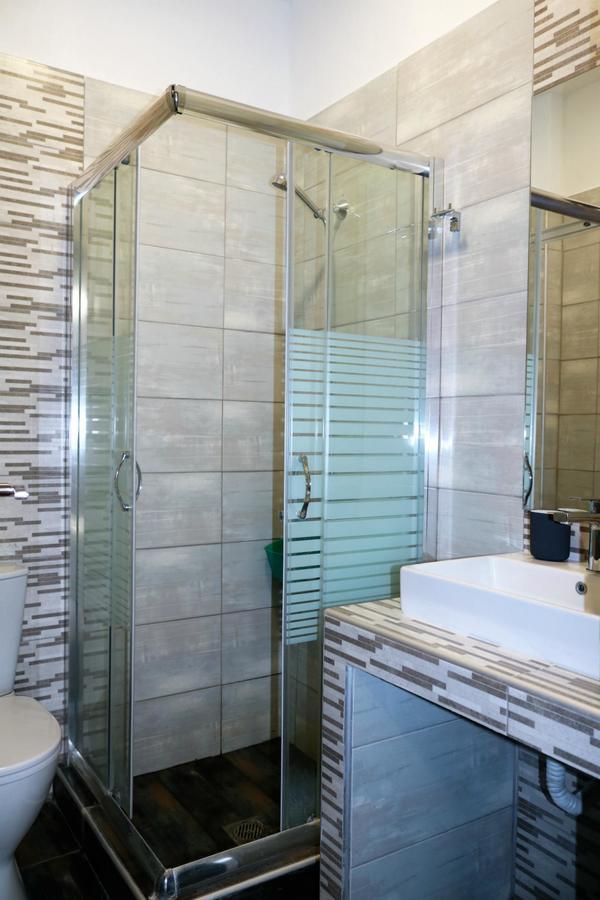 ניקיטי Paramithi Luxury Apartments מראה חיצוני תמונה